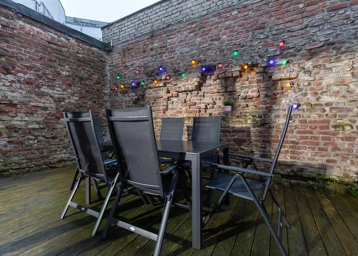 Pempelfort Luxury Townhouse Apartment