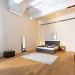 Pempelfort Luxury Townhouse アパート デュッセルドルフ