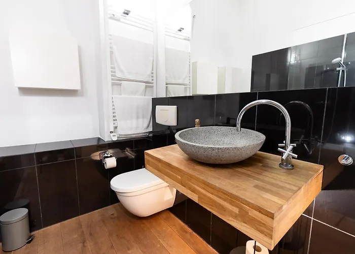 Pempelfort Luxury Townhouse *